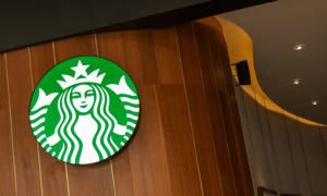 星巴克中国130亿美元的估值怎么来的？