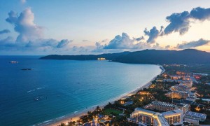 酒店海景房把“清晰看军港”当卖点泄密被查